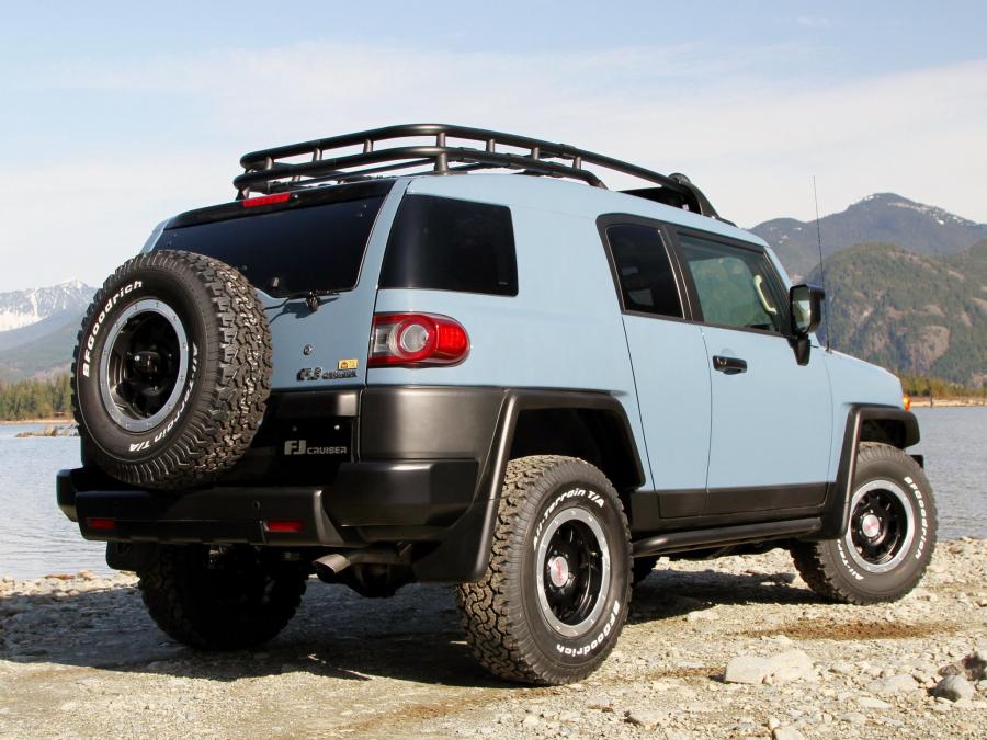  Toyota FJ Cruiser Trail Teams Ultimate Edition 2014 года  (фото 23 из 25)